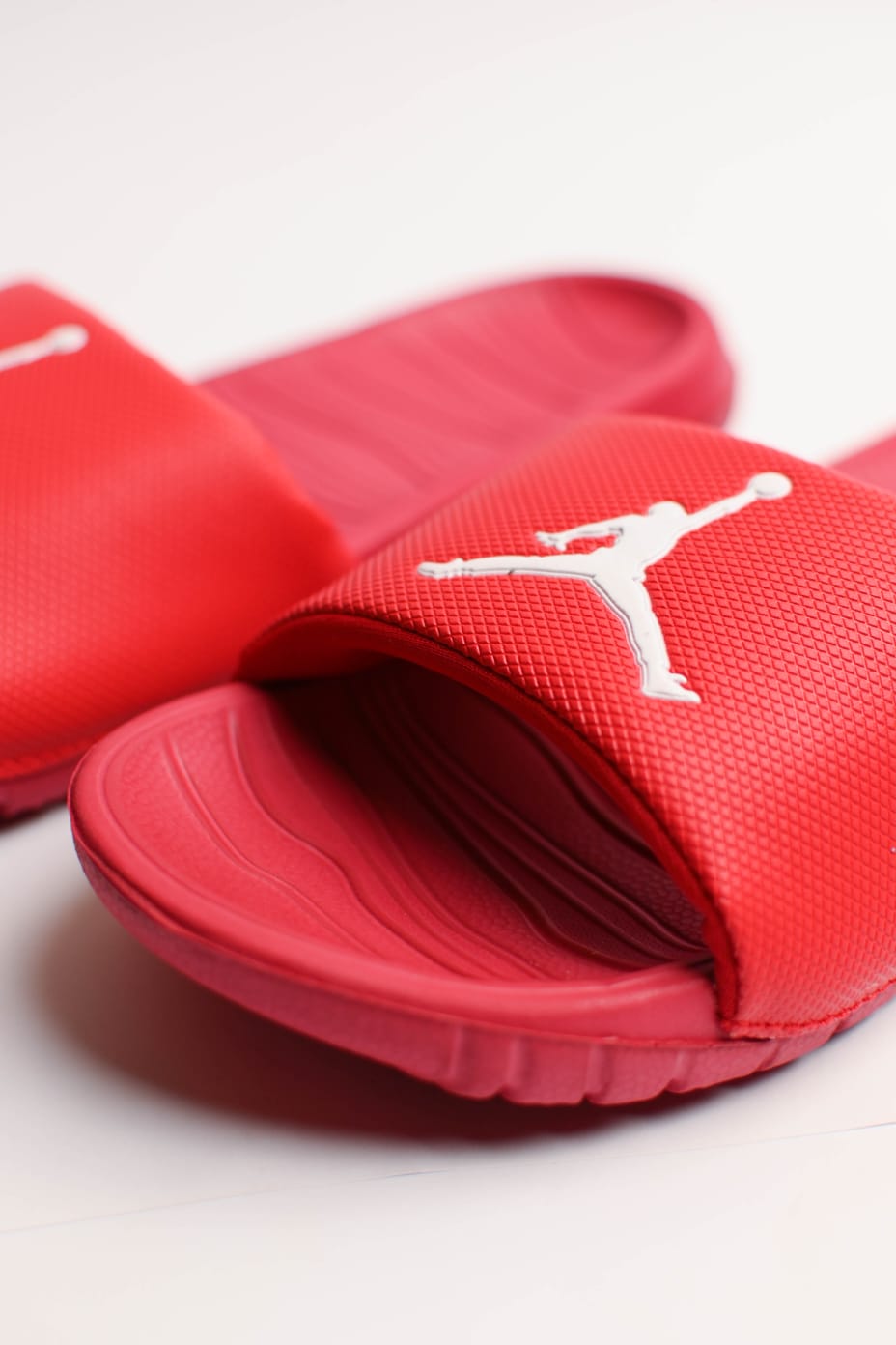NIKE JORDAN BREAK GYM SLIDE RED/WHITE