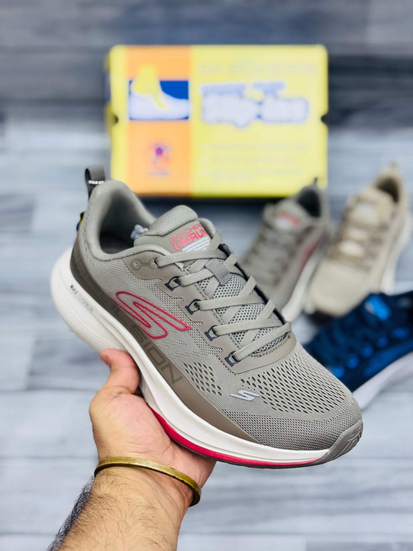 Sketcher's Foam Memory
