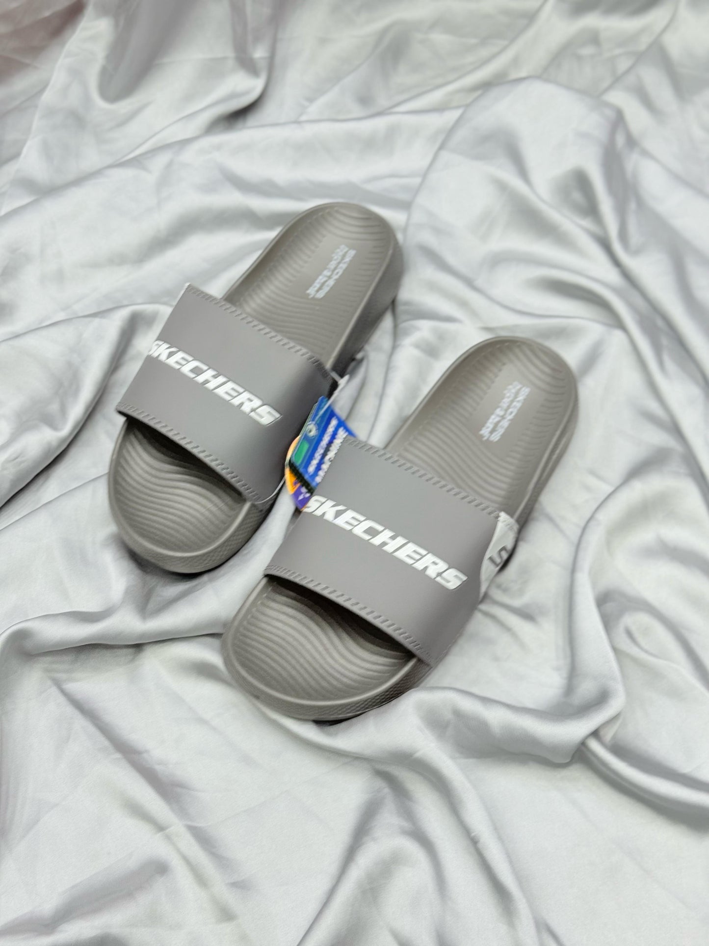 SKETCHER'S HYPER BURST SLIDES