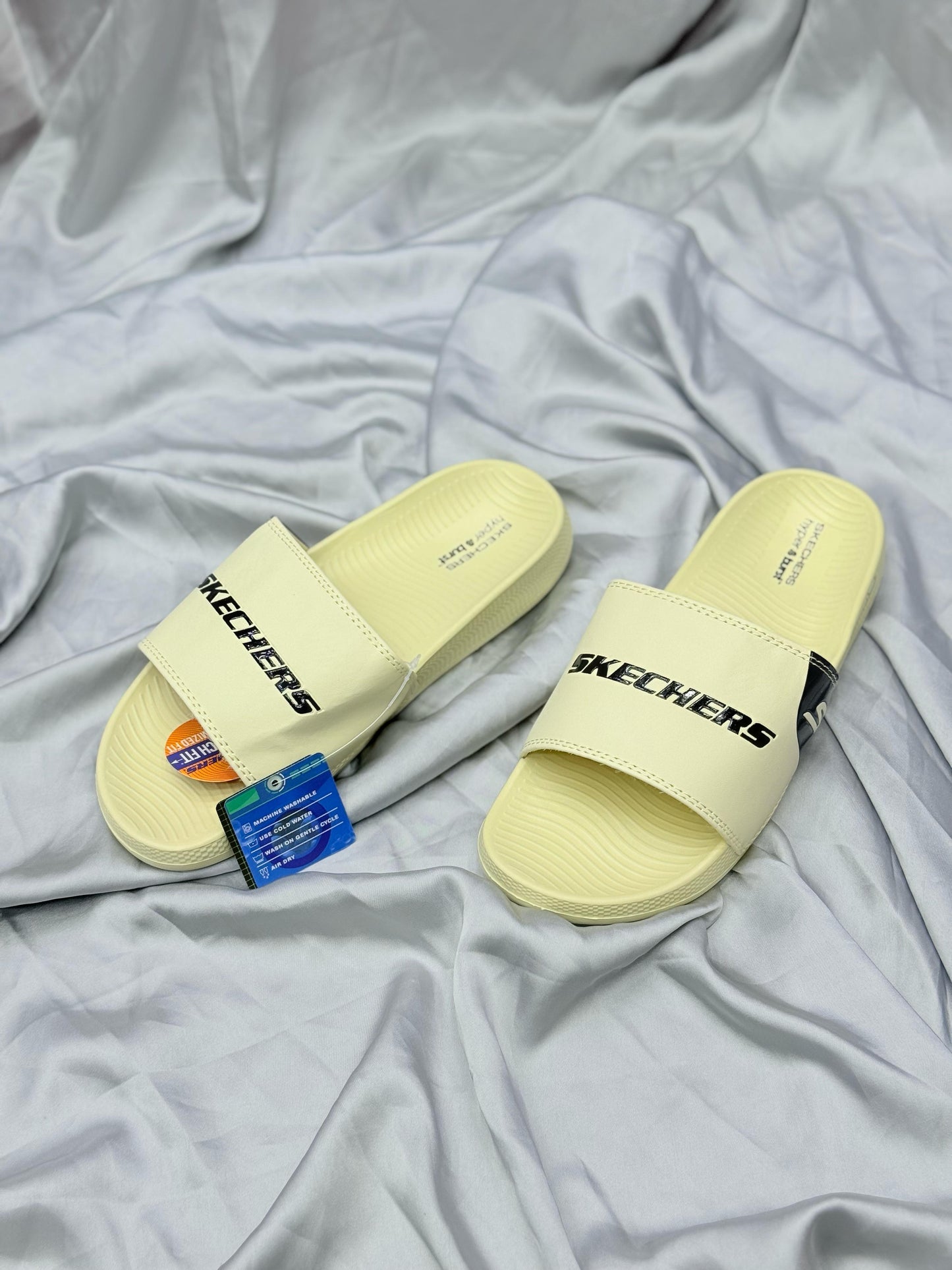 SKETCHER'S HYPER BURST SLIDES