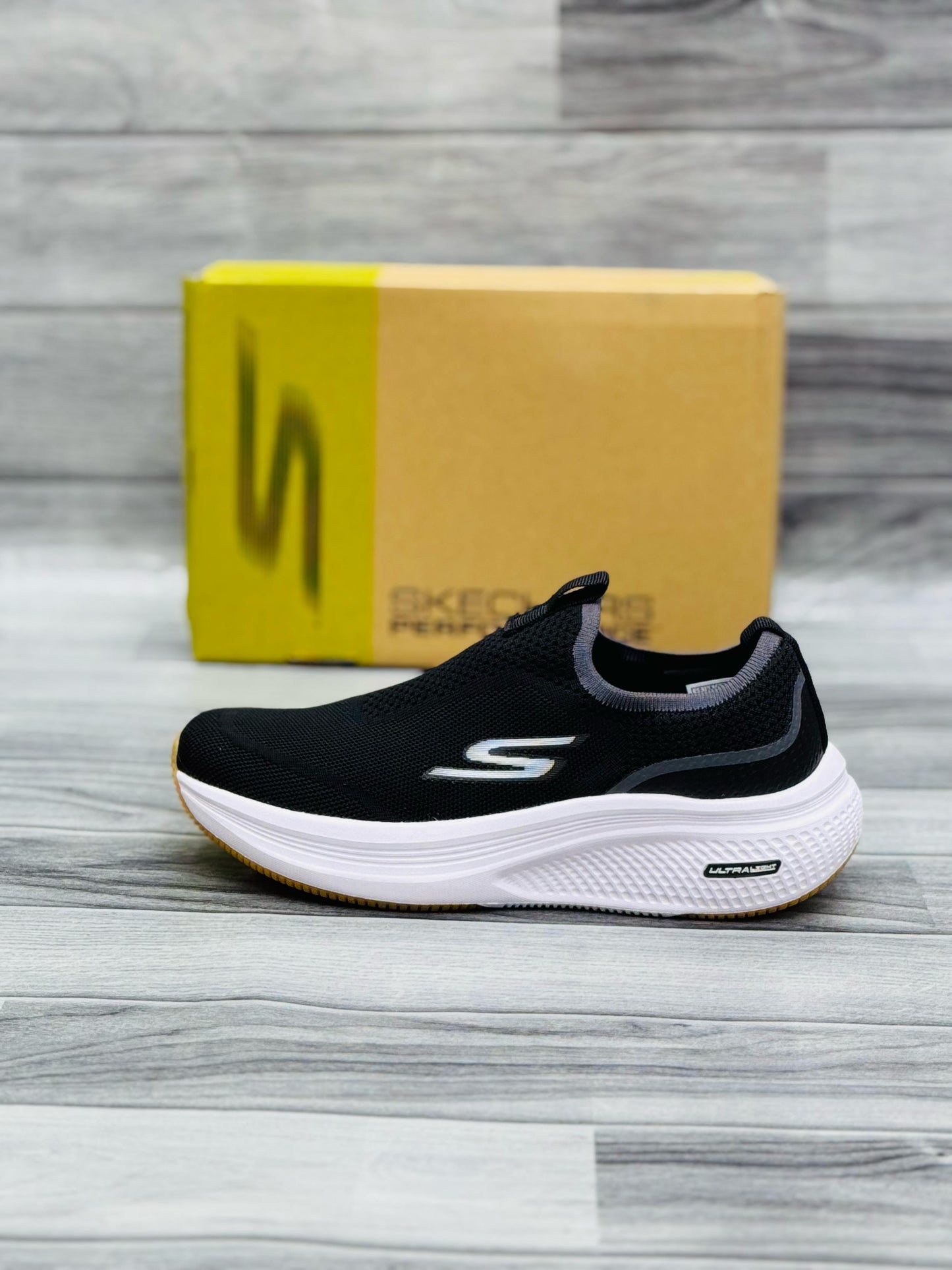 Sketcher's Foam Memory Ultra Light