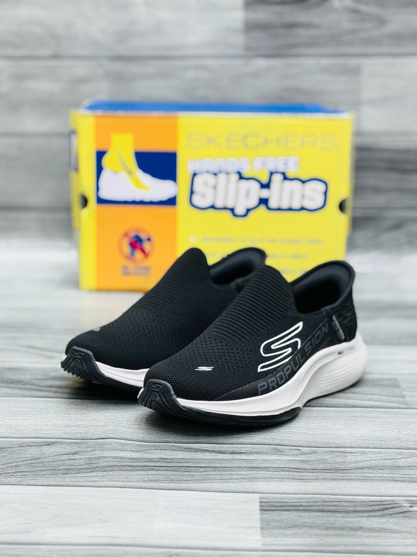 Sketcher's Foam Memory Slip-on