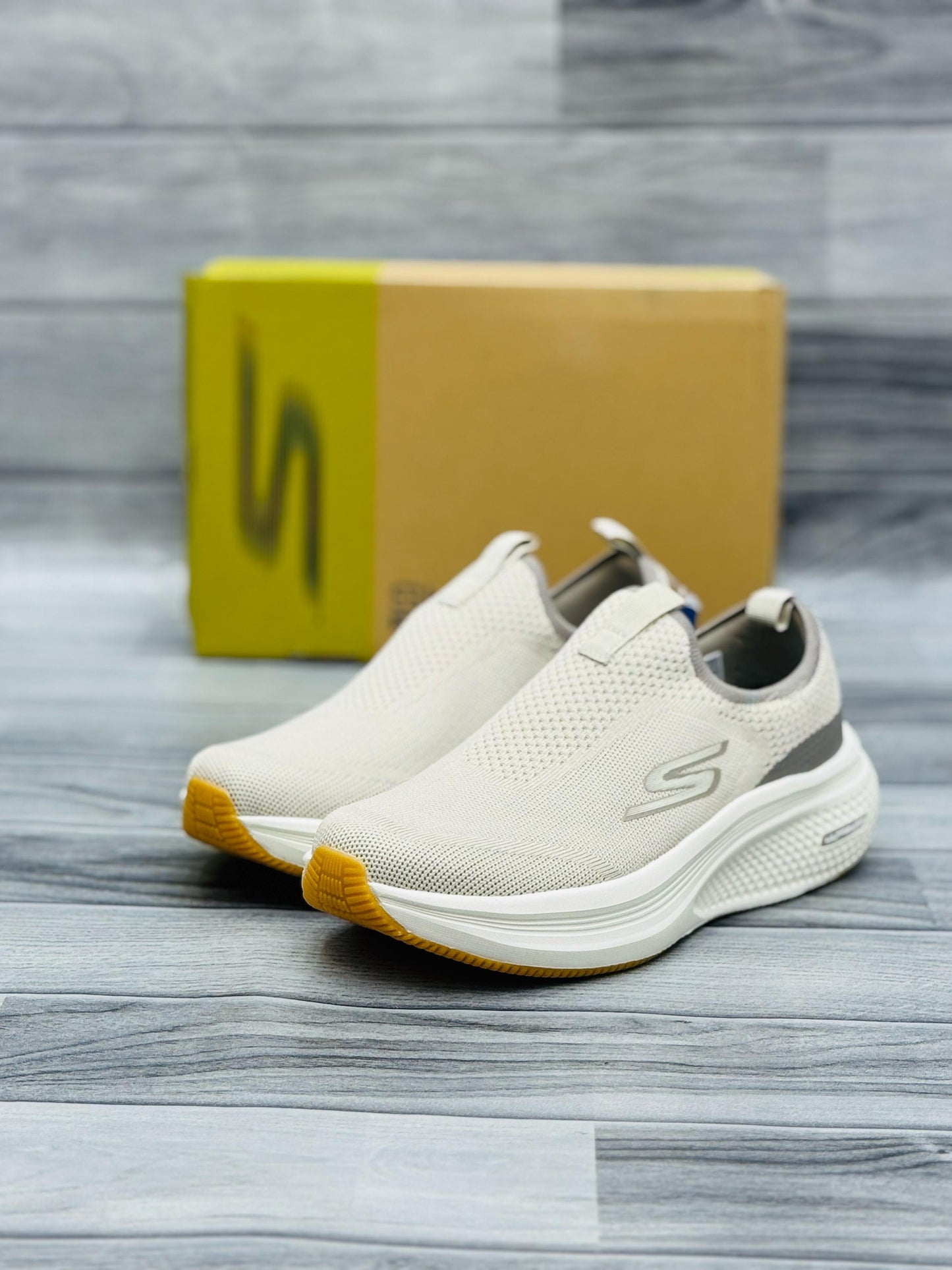 Sketcher's Foam Memory Ultra Light